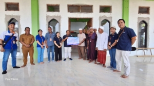 Memberi Dengan Hati, Bank NTT Cabang Ruteng Salurkan Bantuan untuk Pembangunan Masjid di Nuca Molas