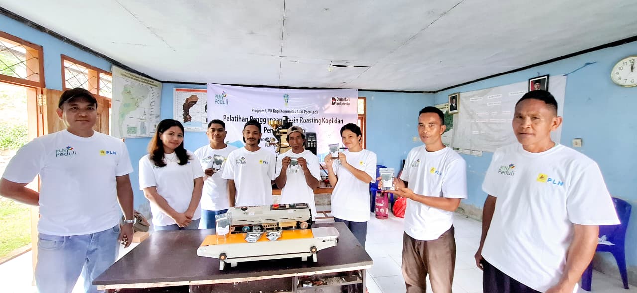 PLN UIP Nusra Perkuat Kapasitas Petani Melalui Pelatihan Penggunaan Mesin Roasting dan Pengolahan Kopi di PLTP Ulumbu