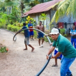 Kolaborasi PLN dan Yayasan Papha Distribusikan Air Bersih ke Tiga Dusun di Desa Nubahaeraka