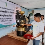 Tingkatkan Ekonomi Petani Wewo, PLN UIP Nusra Hadirkan Teknologi Pengolahan Kopi