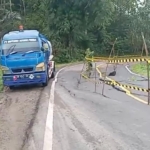 Jalan Ruteng-Reo Amblas Akibat Pergeseran Tanah, Pengguna Jalan Diminta Waspada