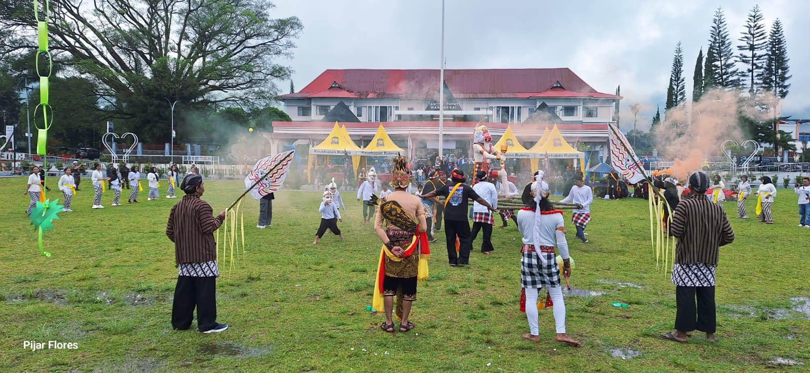 Natas Labar Jadi Simbol Toleransi: Paguyuban Arema Manggarai Gelar Halalbihalal Berbalut Budaya