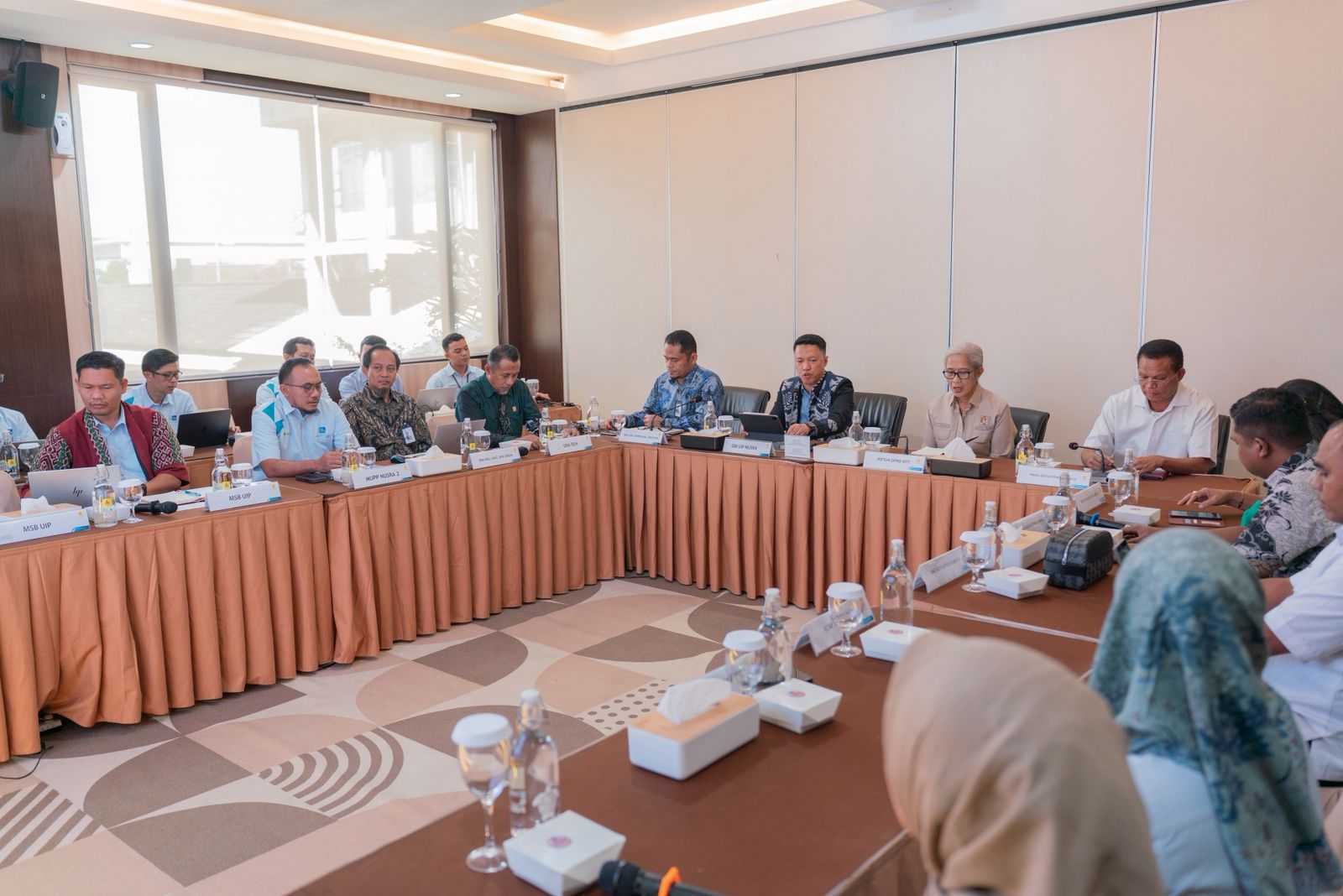 DPRD NTT dan PLN UIP Nusra Perkuat Sinergi Kembangkan Potensi Geothermal di Flores