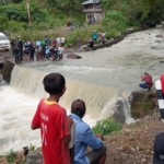 Jalur Satar Mese Barat–Lembor Terendam Banjir, Camat Imbau Warga Waspada dan Jangan Nekat Melintas