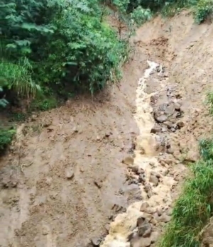 Jalur Trekking Tertutup Longsor, Dinas Pariwisata Manggarai Tutup Sementara Akses Wae Rebo