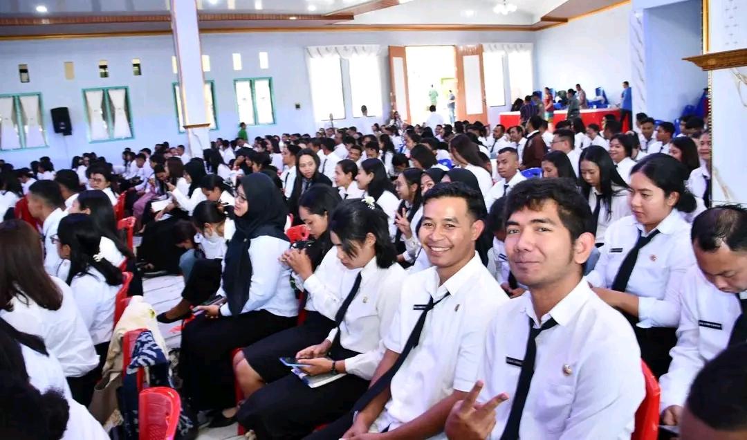 Bupati Manggarai Minta 631 CPNS Jaga Integritas dan Hidup Sederhana