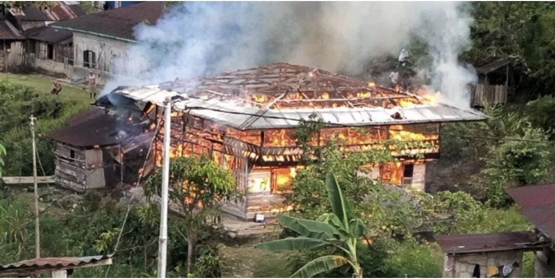Sebulan Lebih Kasus Pembakaran Rumah di Rejing Jalan di Tempat, Korban Desak Polres Mabar Ambil Alih
