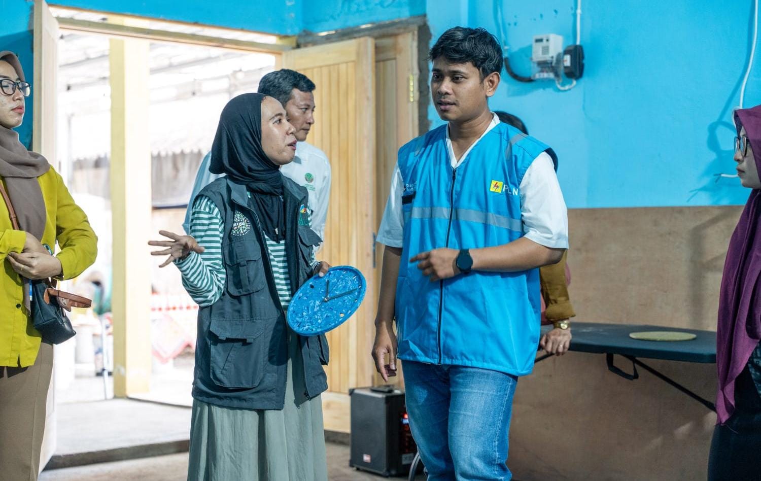 Gunakan Mesin CNC 3D, PLN UIP Nusra dan Komunitas Gelisah Sulap Sampah Plastik Jadi Produk Bernilai