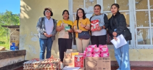 Gandeng Lifehouse Community Jakarta, Ketua TP PKK Manggarai Salurkan Bantuan Logistik ke Puskesmas Pagal