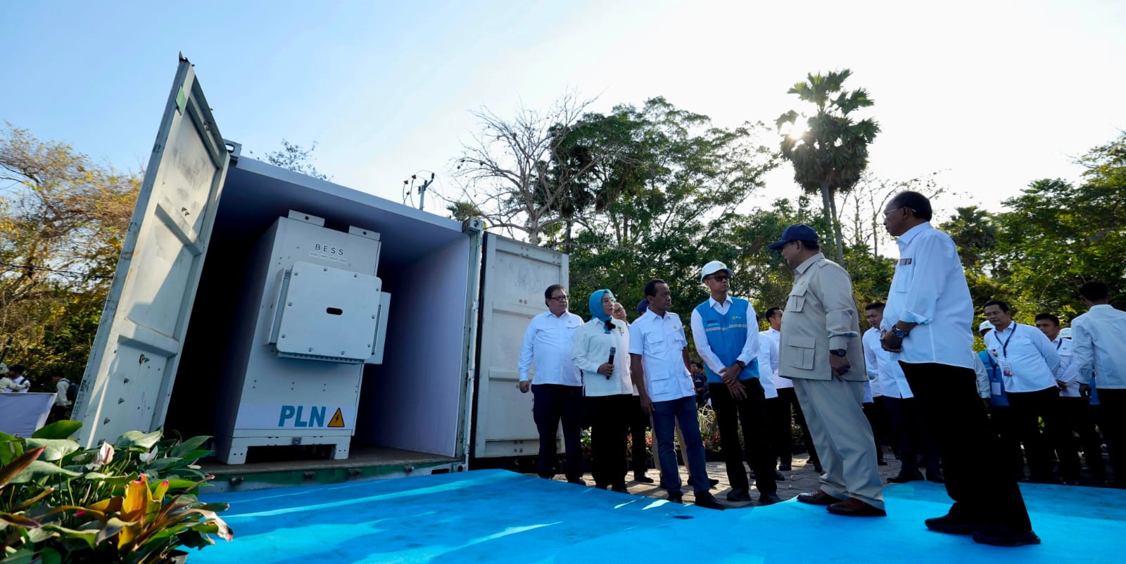 Wujudkan Swasembada Energi, Presiden Prabowo Luncurkan Program PLTS 100 GWp di Bali
