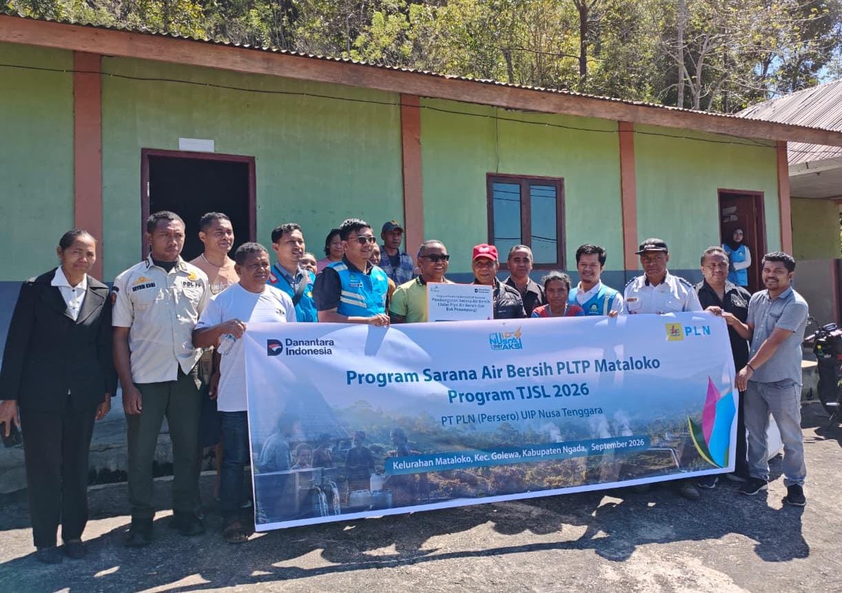 PLN UIP Nusra Salurkan Bantuan Sarana Air Bersih untuk Warga di Sekitar PLTP Mataloko