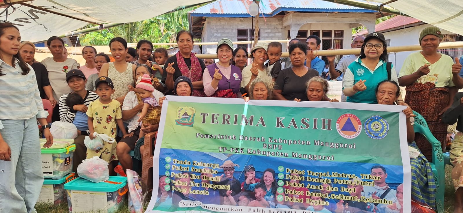 Sentuhan Kasih Pascagempa M 7,7: Meldyanti Hagur Salurkan Bantuan Paket Komplet di 10 Titik Kecamatan Reok