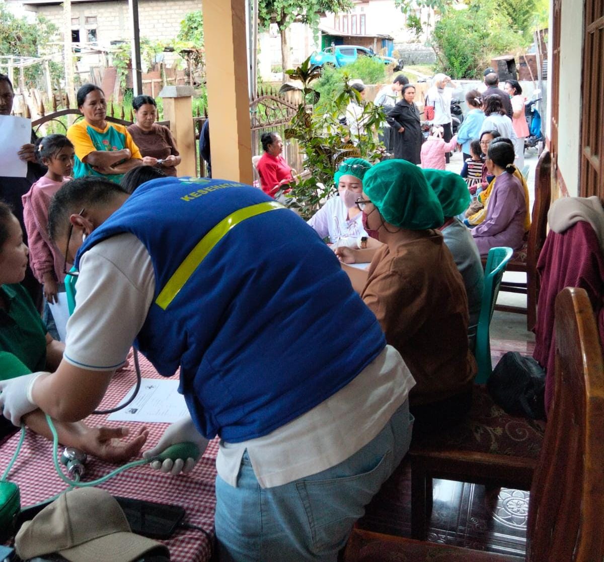 Libatkan Dokter Relawan dan Nusantara Sehat, Dinkes Manggarai Jalankan Peluk Sehat Mobile