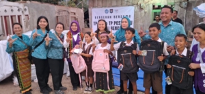 Pemberian Bantuan Pascagempa: TP PKK Pusat Salurkan Paket Peduli Kasih di Kabupaten Manggarai